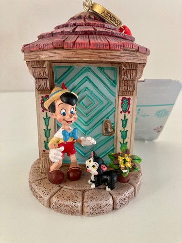 Disney store pinocchio 80th - disney,