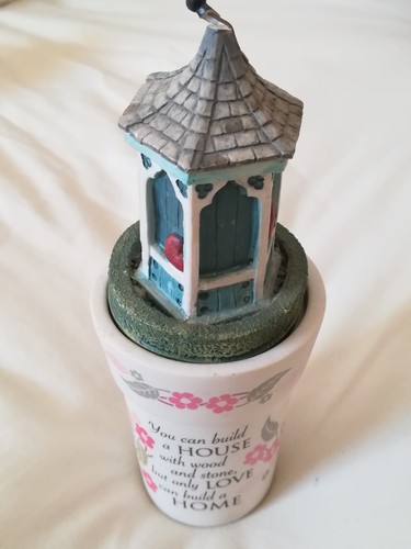 Potter ornament with - y, storage