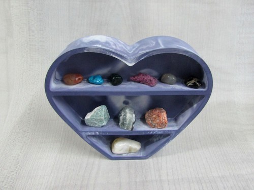 Heart shape display shelf - heart,
